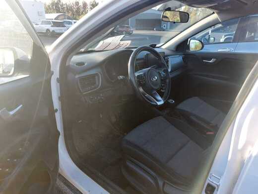 Kia Stonic vaihtoauto