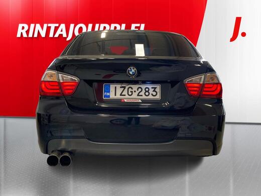 BMW 323 vaihtoauto