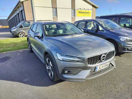 Volvo V60 Cross Country vaihtoauto