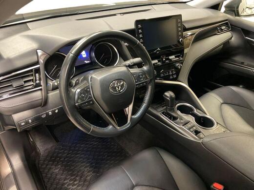 Toyota Camry vaihtoauto