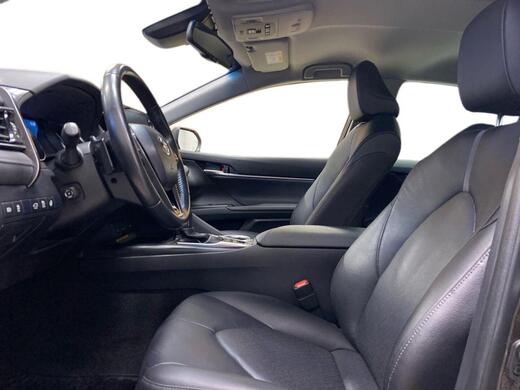Toyota Camry vaihtoauto