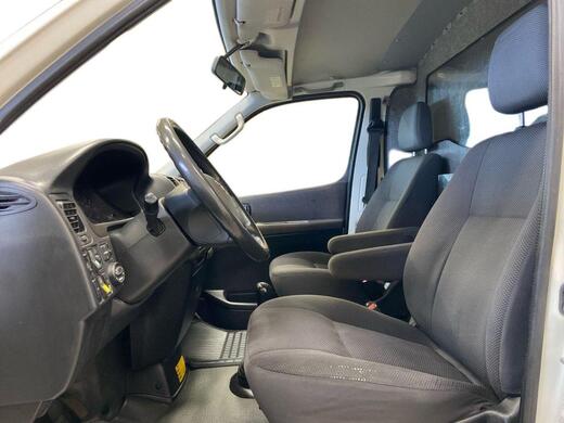 Toyota Hiace vaihtoauto
