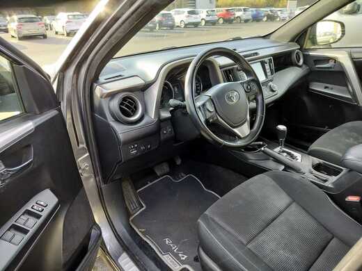 Toyota RAV4 vaihtoauto