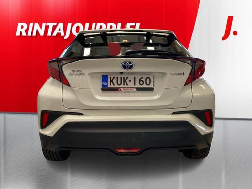 Toyota C-HR vaihtoauto