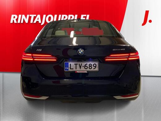 BMW i5 vaihtoauto