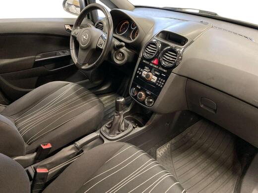 Opel Corsa vaihtoauto