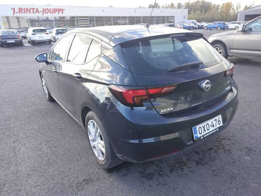 Opel Astra vaihtoauto