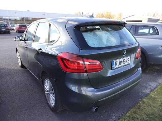 BMW 225 vaihtoauto