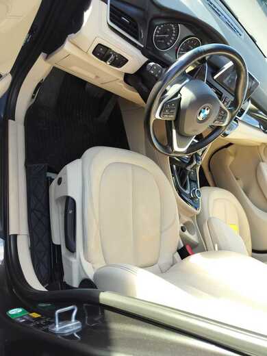 BMW 225 vaihtoauto