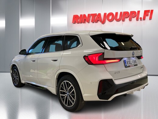 BMW iX1 vaihtoauto