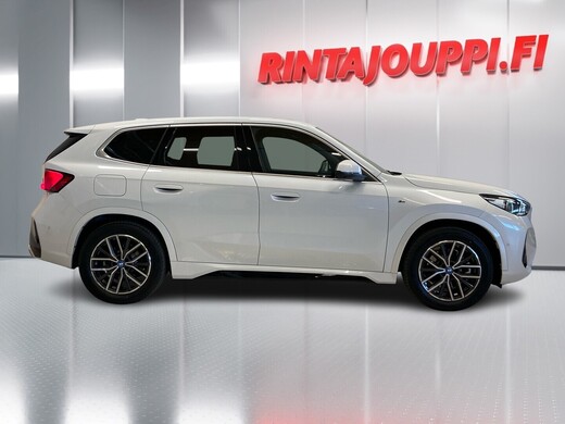 BMW iX1 vaihtoauto