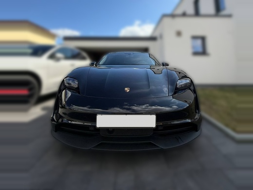 Porsche Taycan vaihtoauto
