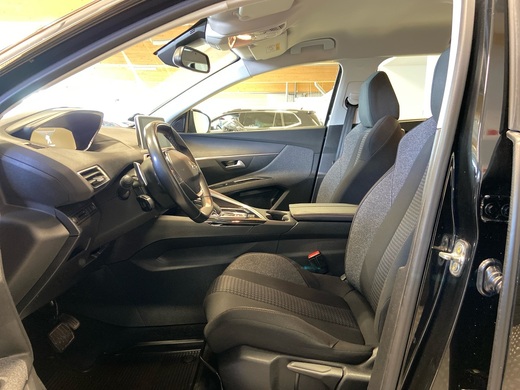 Peugeot 5008 vaihtoauto