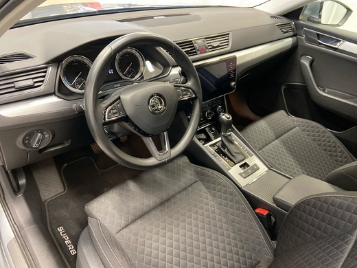 Skoda Superb vaihtoauto