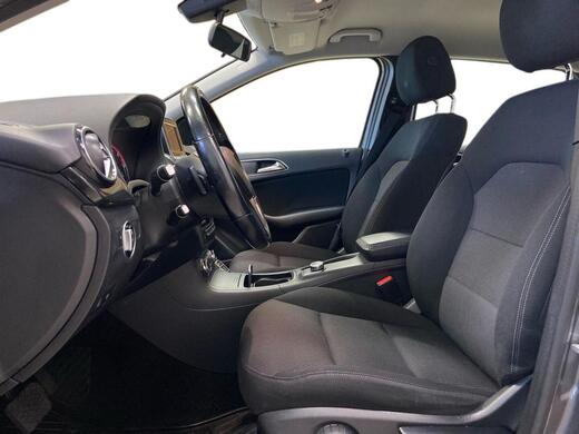 Mercedes-Benz B vaihtoauto