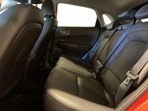 Hyundai Kona vaihtoauto