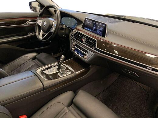BMW 745 vaihtoauto