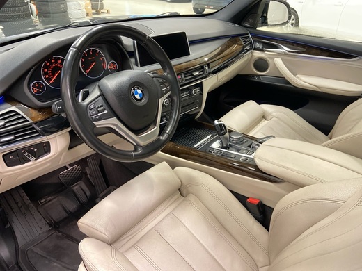 BMW X5 vaihtoauto