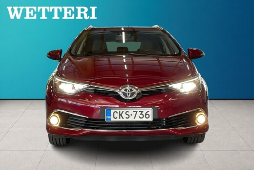 Toyota Auris vaihtoauto