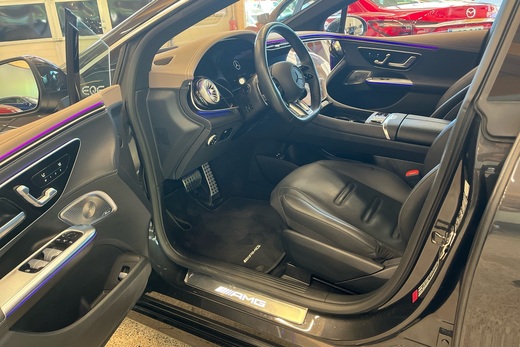 Mercedes-Benz EQE vaihtoauto