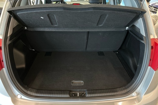 Kia Venga vaihtoauto