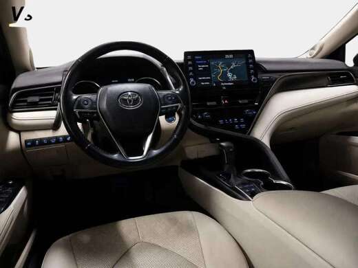 Toyota Camry vaihtoauto