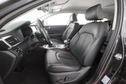 Kia Optima vaihtoauto