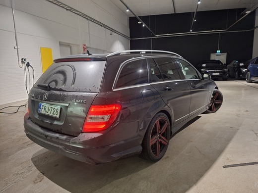 Mercedes-Benz C vaihtoauto