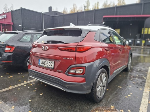 Hyundai Kona vaihtoauto