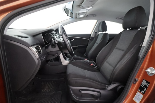 Hyundai i30 5d vaihtoauto