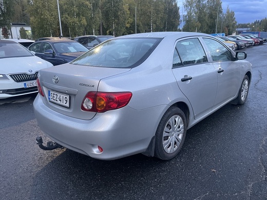 Toyota Corolla vaihtoauto