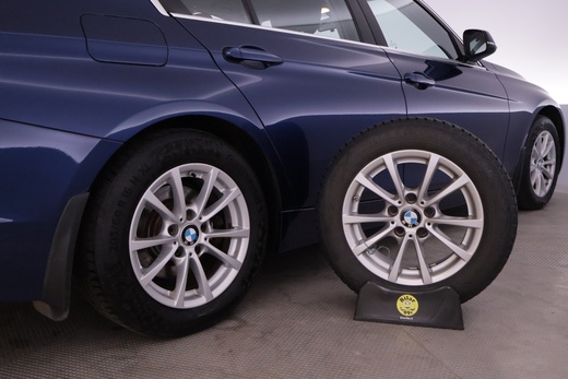 BMW 318 vaihtoauto
