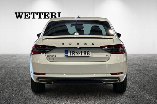 Skoda Superb vaihtoauto