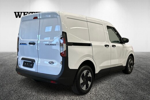 Ford Transit Courier vaihtoauto