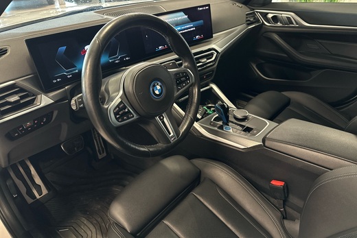 BMW i4 M50 vaihtoauto