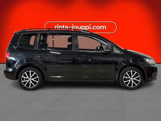 Volkswagen Touran vaihtoauto