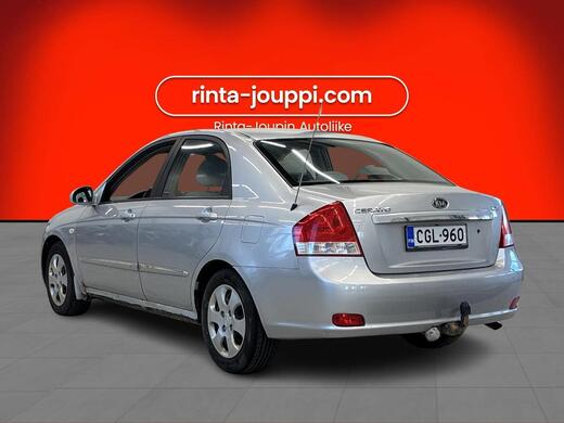Kia Cerato vaihtoauto