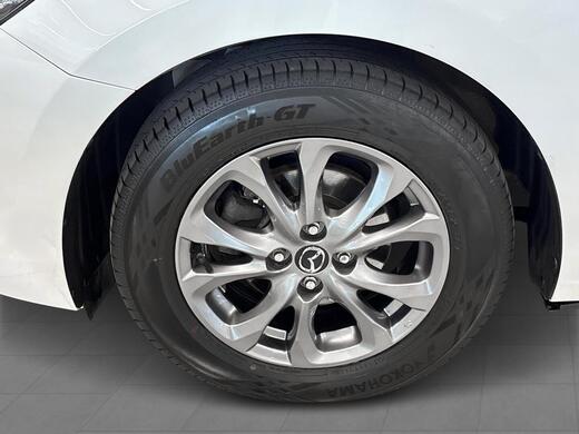 Mazda 2 vaihtoauto
