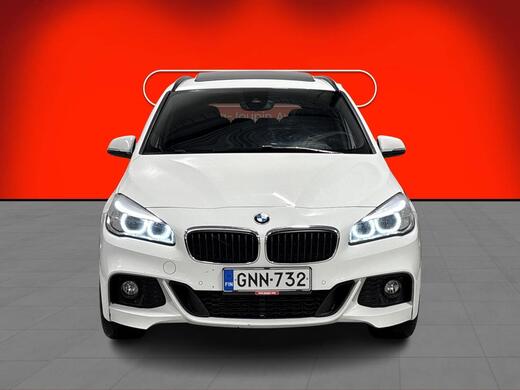 BMW 220 vaihtoauto