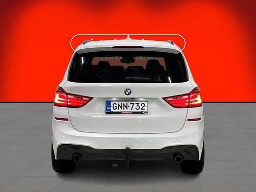 BMW 220 vaihtoauto