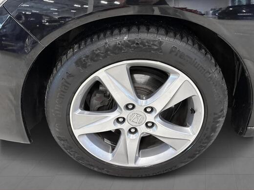 Honda Accord vaihtoauto
