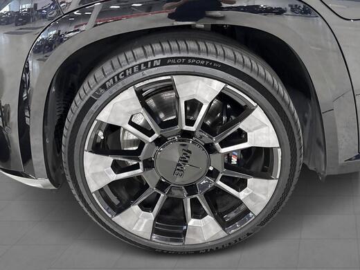 BMW XM vaihtoauto