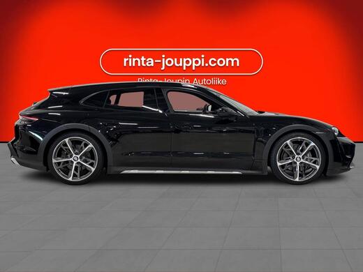 Porsche Taycan vaihtoauto