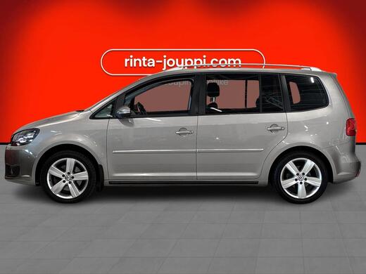 Volkswagen Touran vaihtoauto