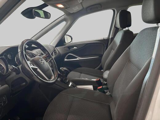 Opel Zafira Tourer vaihtoauto