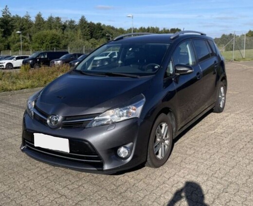 Toyota Verso vaihtoauto