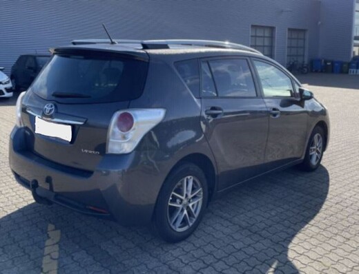 Toyota Verso vaihtoauto