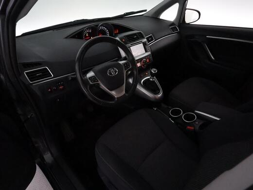 Toyota Verso vaihtoauto