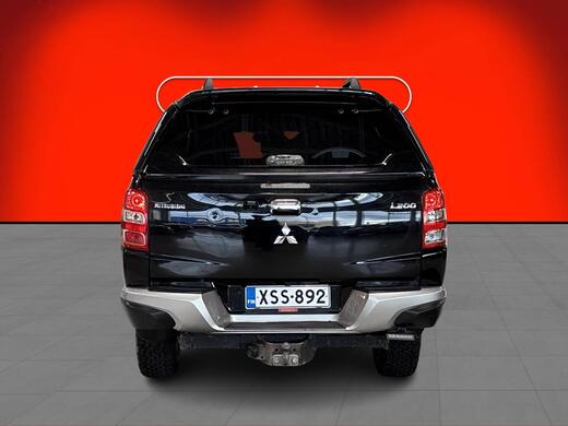 Mitsubishi L200 vaihtoauto