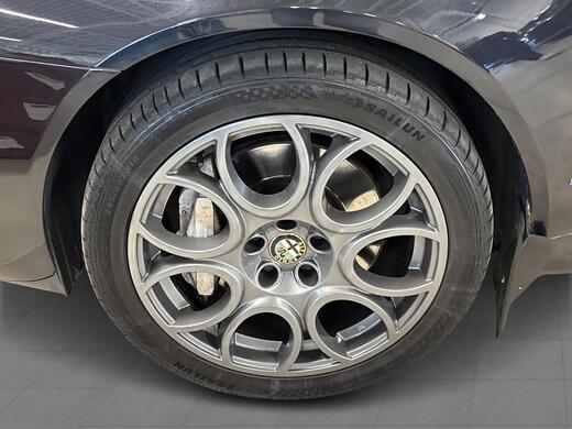 Alfa Romeo 159 vaihtoauto